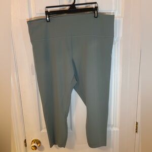 Lululemon Wonder Train High Rise Crop 23 ‘’ Leggings